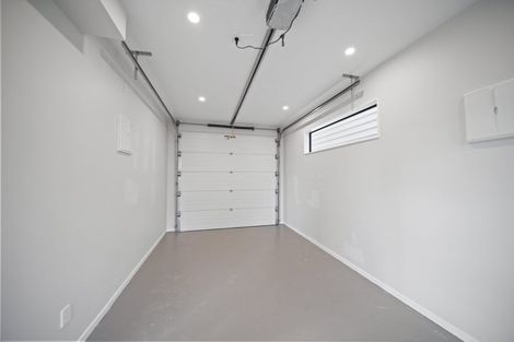 Photo of property in 44d Blakeborough Drive, Forrest Hill, Auckland, 0620