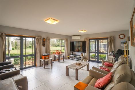 Photo of property in 22 Lynch Road, Levels, Timaru, 7973