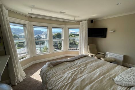 Photo of property in 44 Hawker Street, Mount Victoria, Wellington, 6011