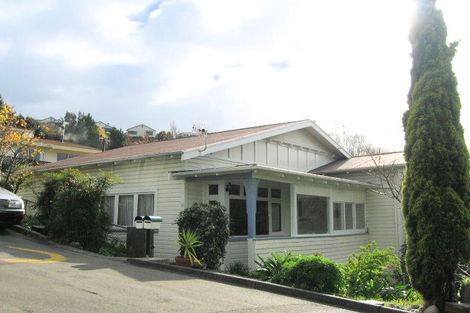 Photo of property in 35 Havelock Road, Hospital Hill, Napier, 4110