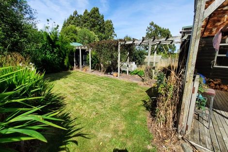 Photo of property in 746 Clutha River Road, Rongahere, Balclutha, 9274