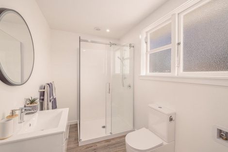 Photo of property in 11 Holton Road, Amberley, 7481