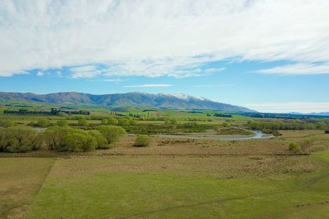 Photo of property in 307 Mchenrys Road, Hakataramea Valley, 9498