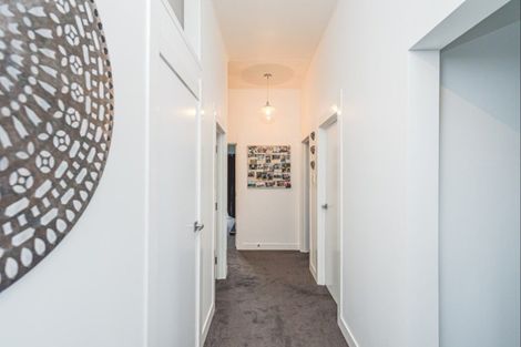 Photo of property in 12 Carlton Avenue, Gonville, Whanganui, 4501