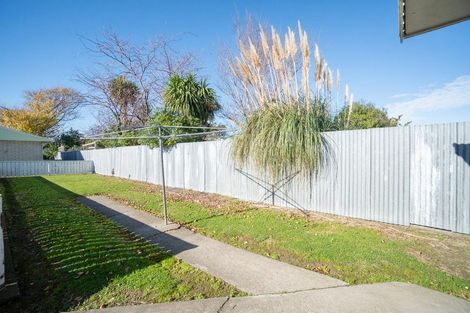 Photo of property in 3 Seddon Street, Takaro, Palmerston North, 4412
