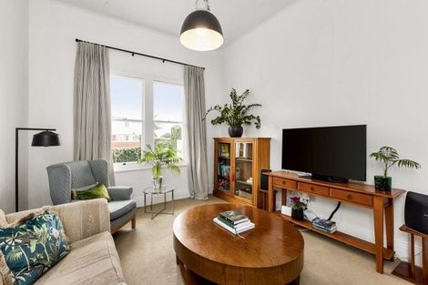 Photo of property in 8 Battery Road, Ahuriri, Napier, 4110