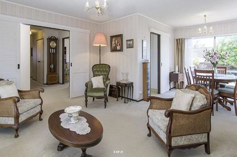 Photo of property in 147 Prince Regent Drive, Farm Cove, Auckland, 2012