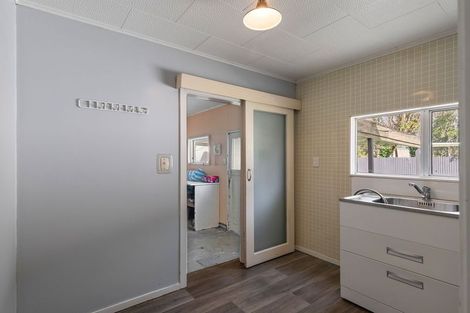 Photo of property in 3 Cloverlea Road, Westbrook, Palmerston North, 4475