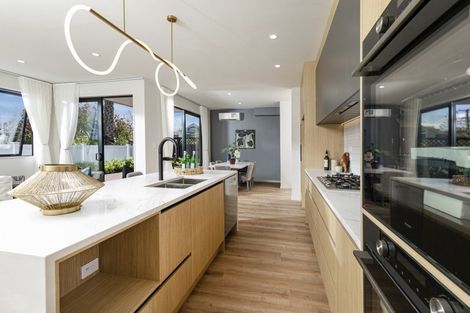 Photo of property in 6d Ringwood Street, Torbay, Auckland, 0630