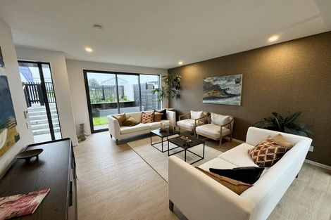 Photo of property in 63 Bearing Parade, Long Bay, Auckland, 0630