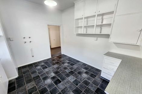 Photo of property in 14 Austin Street, Mount Victoria, Wellington, 6011