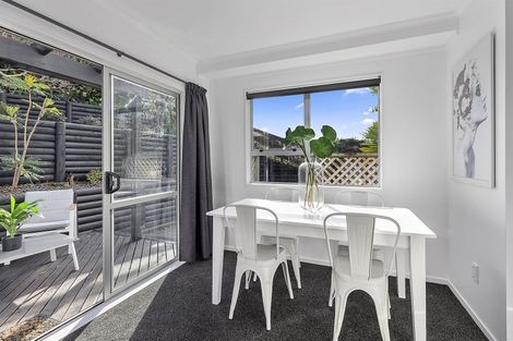 Photo of property in 9 Halyard Place, Whitby, Porirua, 5024