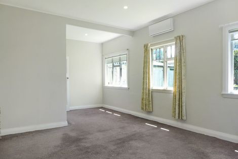 Photo of property in 27 Lippiatt Road, Otahuhu, Auckland, 1062