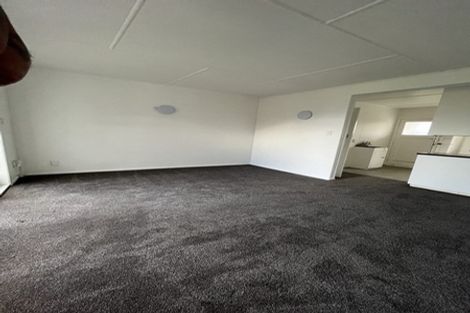 Photo of property in 4/1068 Fergusson Drive, Clouston Park, Upper Hutt, 5018