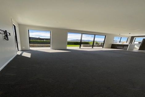 Photo of property in 2 Nancy Lane, Wanaka, 9305