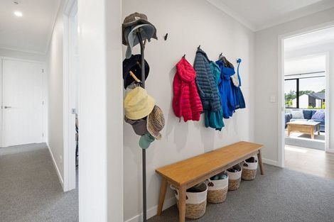 Photo of property in 39 Sunline Drive, Leamington, Cambridge, 3432