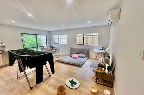 Photo of property in 45 Seon Place, Birkdale, Auckland, 0626