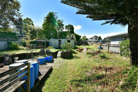 Photo of property in 17 Hammond Avenue, Hatfields Beach, Orewa, 0931