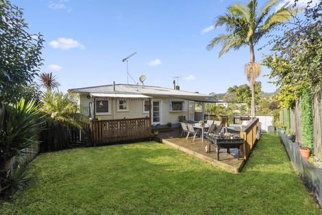 Photo of property in 19 Kashmir Road, Glen Eden, Auckland, 0602
