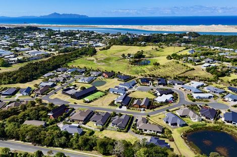 Photo of property in Park Rise, Mangawhai Heads, Mangawhai, 0505