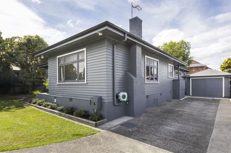 Photo of property in 107 Fitzroy Street, Terrace End, Palmerston North, 4410