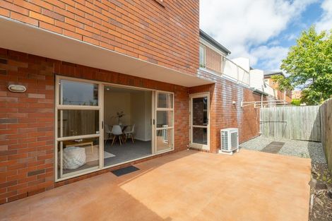 Photo of property in 42c Picton Avenue, Riccarton, Christchurch, 8011