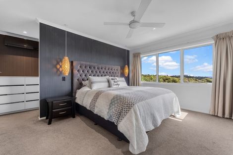 Photo of property in 10a Mackay Drive, Greenhithe, Auckland, 0632