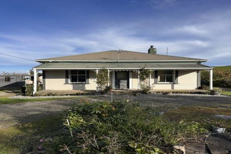 Photo of property in 225 Bridge Street, Eltham, 4322