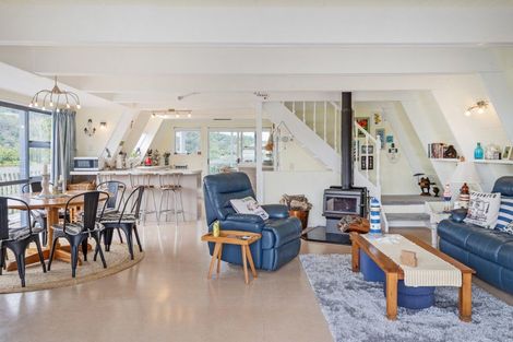 Photo of property in 55 Oyster Drive, Cooks Beach, Whitianga, 3591