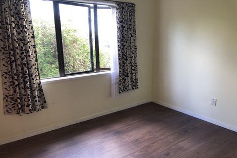 Photo of property in 2/22 Cornelian Crescent, Half Moon Bay, Auckland, 2012