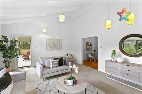 Photo of property in 28 Woodhouse Avenue, Karori, Wellington, 6012