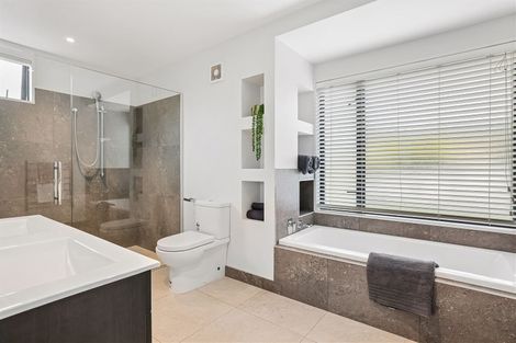 Photo of property in 50 Mccormacks Bay Road, Mount Pleasant, Christchurch, 8081