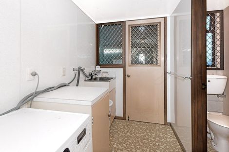 Photo of property in 71 Esplanade, Kaiti, Gisborne, 4010