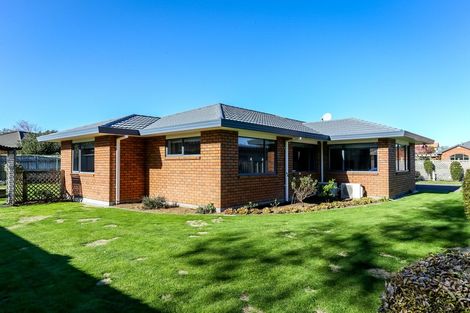 Photo of property in 8 Adam Lile Drive, Highlands Park, New Plymouth, 4312