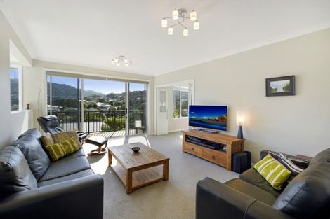 Photo of property in 59 Trelissick Crescent, Ngaio, Wellington, 6035