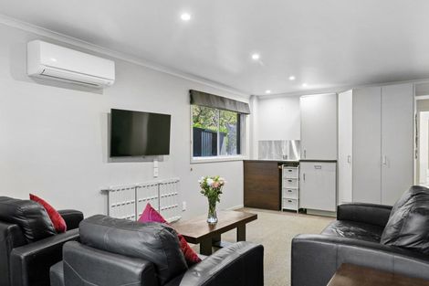 Photo of property in 11 Chesham Avenue, Waipahihi, Taupo, 3330