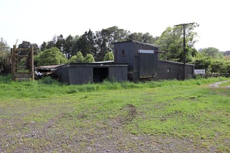 Photo of property in 1060 Mountain Road, Waiongana, Inglewood, 4389