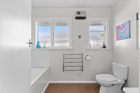 Photo of property in 92 Hoon Hay Road, Hoon Hay, Christchurch, 8025