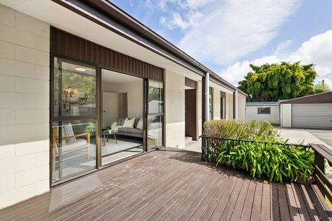 Photo of property in 5 Loreto Place, Hornby, Christchurch, 8042