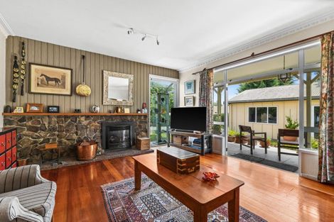 Photo of property in 22 Lucknow Road, Havelock North, 4130