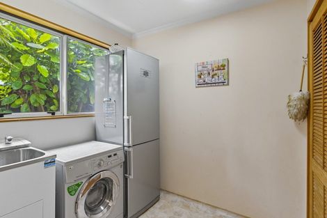 Photo of property in 335 Te Moana Road, Waikanae, 5036