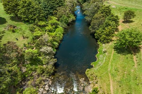 Photo of property in 79 Mccaughan Road, Kerikeri, 0294