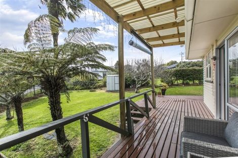 Photo of property in 2/300 Rangatira Road, Beach Haven, Auckland, 0626