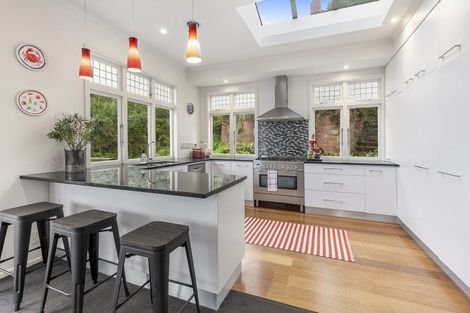 Photo of property in 11 Wade Street, Wadestown, Wellington, 6012