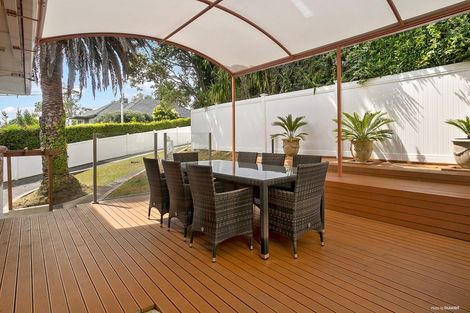 Photo of property in 10a Tirimoana Road, Te Atatu South, Auckland, 0602