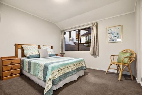 Photo of property in 28 Rahui Road, Greenhithe, Auckland, 0632