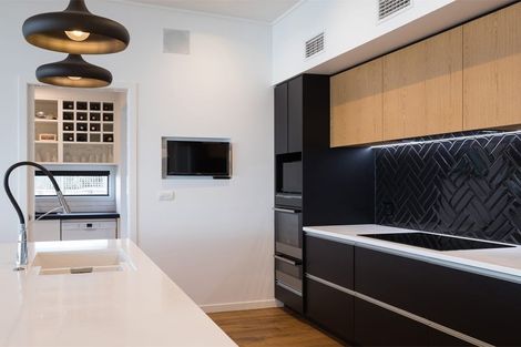 Photo of property in 27 Papareia Road, Karaka, Papakura, 2113