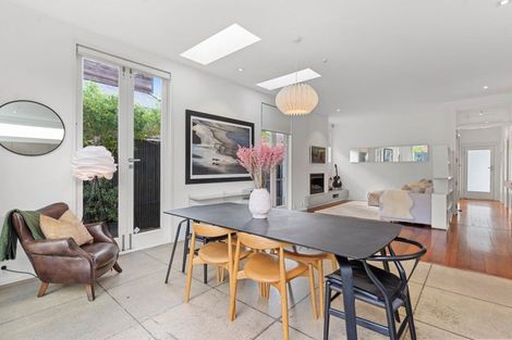 Photo of property in 28 Regina Street, Westmere, Auckland, 1022