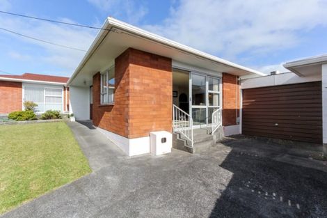 Photo of property in 54a Cutfield Road, New Plymouth, 4310