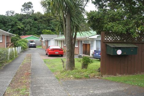 Photo of property in 2/15 Rosehill Drive, Rosehill, Papakura, 2113